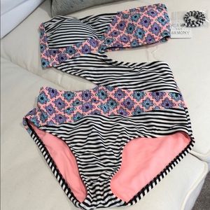 Brand New Heart and Harmony Monokini